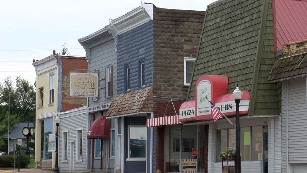 982429f1-248c-4534-ad2b-319035009c8a-large16x9_DowntownMancelona