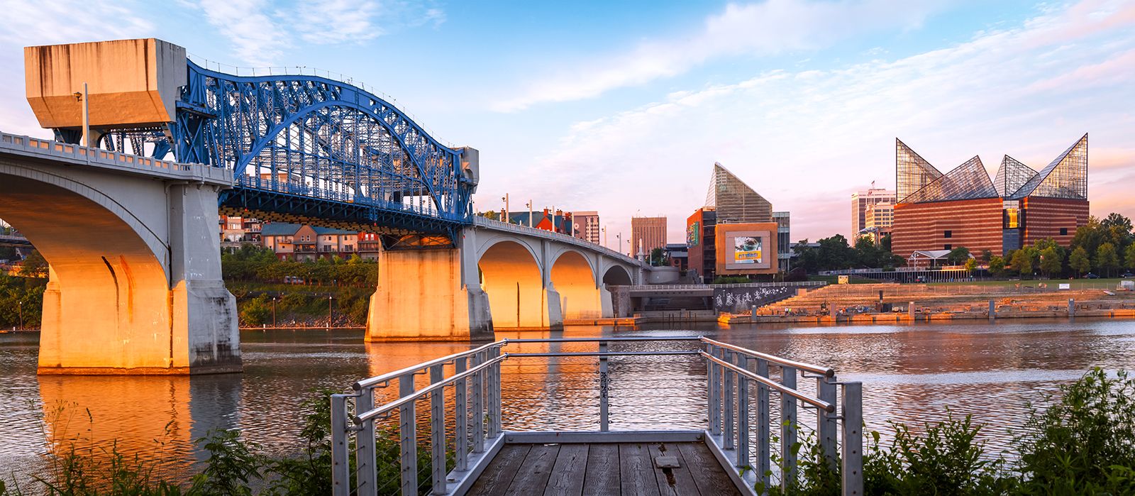 Tennessee-River-Chattanooga-Tennessee