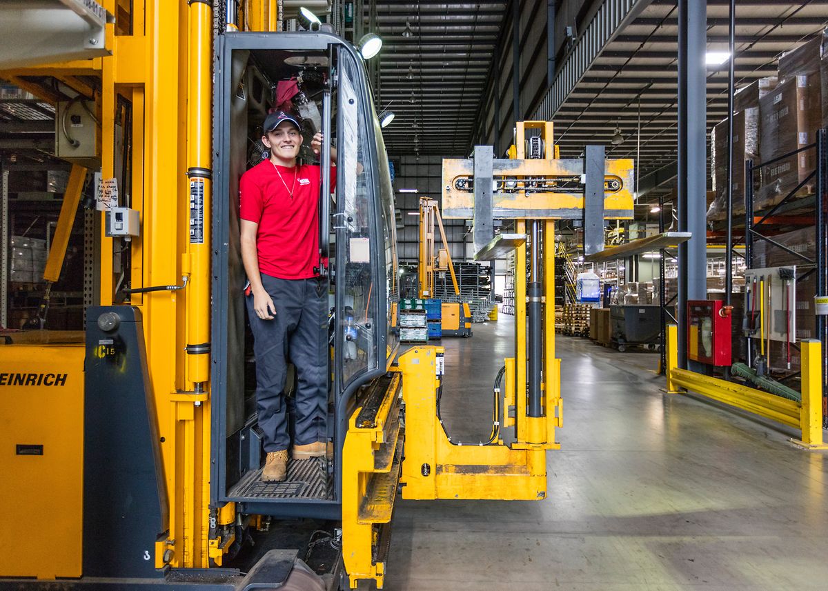 rehau-plant-cullman-warehouse-radiant