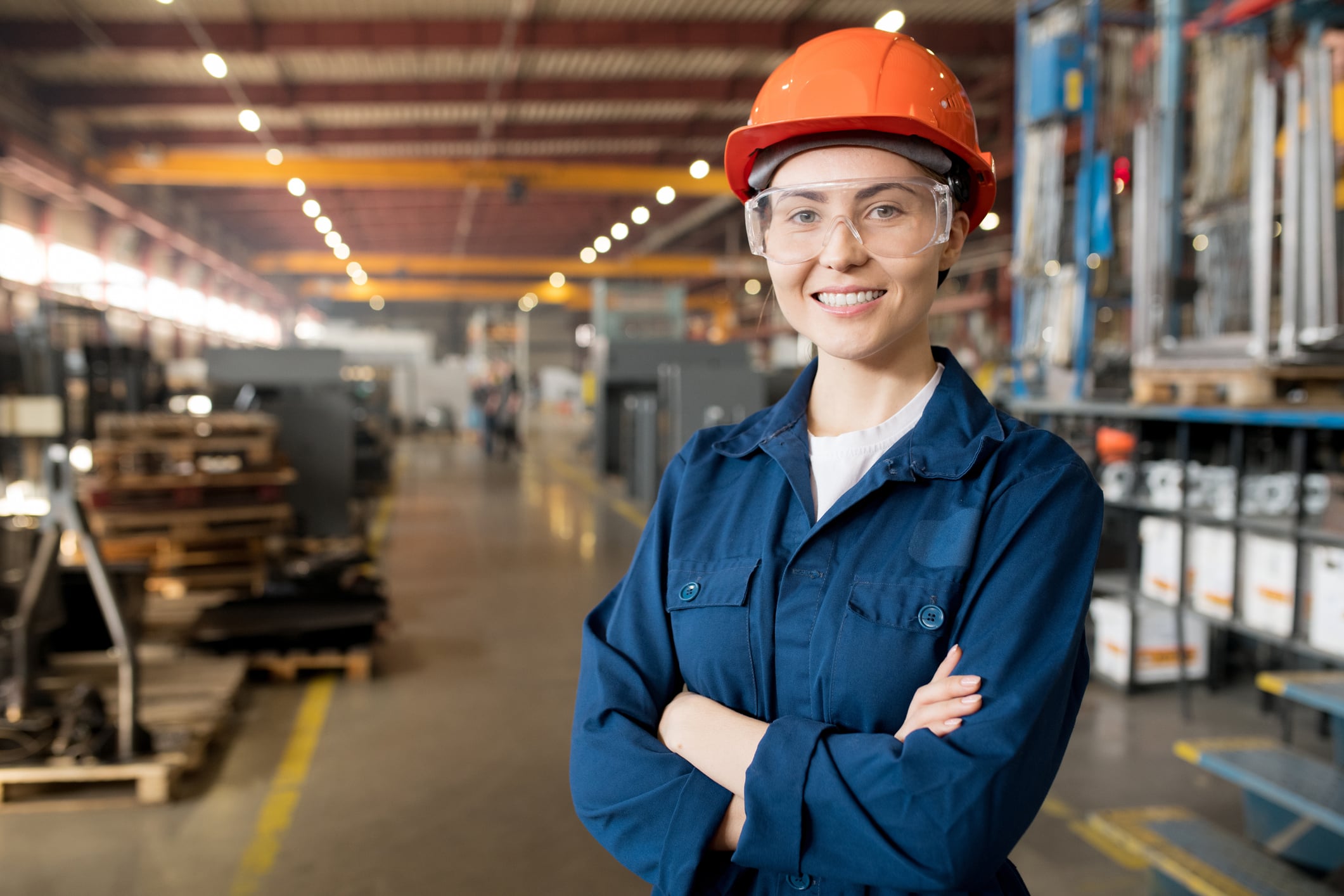 manufacturing-technician-main-Stock-1140837585